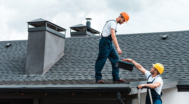 A Team of Roofers