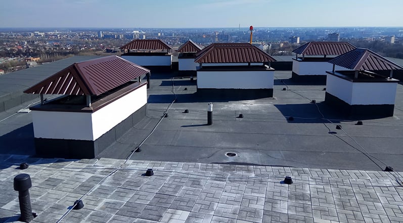 An Easy to Access Flat Roof
