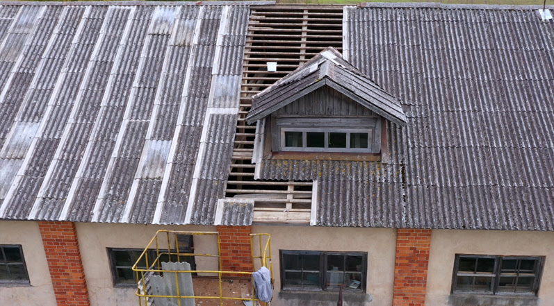 Asbestos Roofing