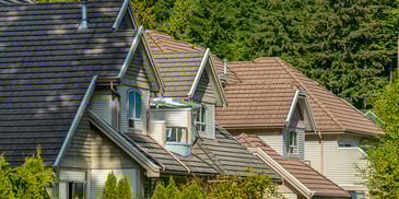 Can Tampa Insurers Drop You Over Your Roof Age