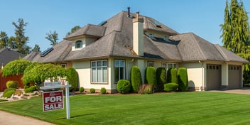 Fix or Leave Can You Sell a Tampa Home With an Old Roof