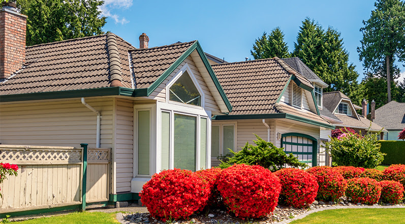 How Roof Age Affects Your Coverage
