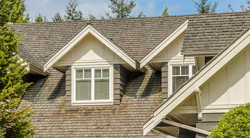 How Your Roof Age Affects Your Coverage
