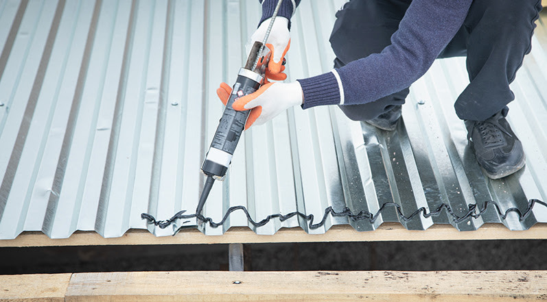 Use Roofing Sealant Effectively