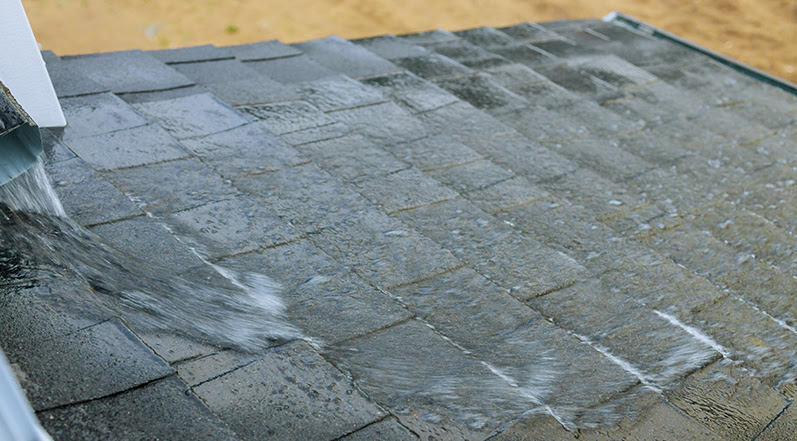 Water Problems That Damage Your Roof